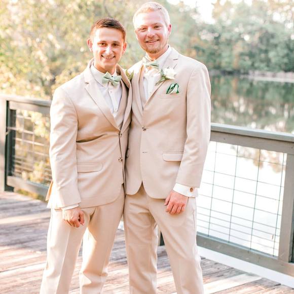 Meet your Posher, Erik - Picture 1 of 1